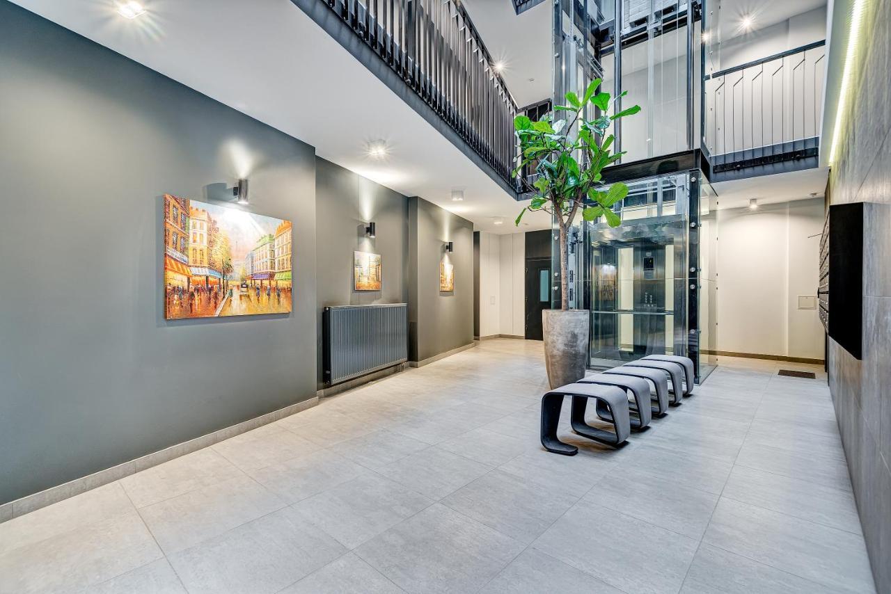 Happy Inn Classical Style, Self Check-In, Parking In The Underground Garage VNO Exteriör bild