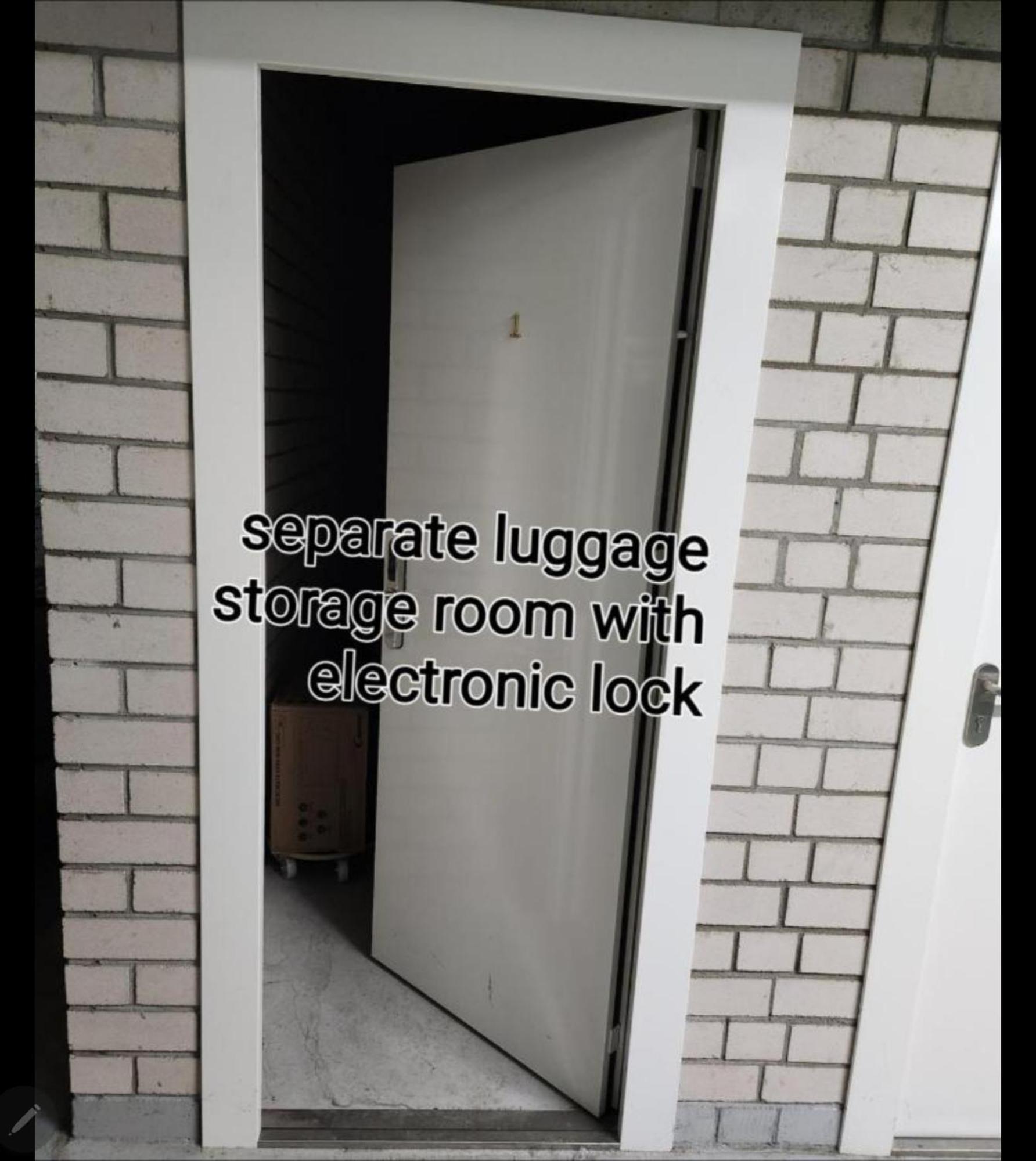 Happy Inn Classical Style, Self Check-In, Parking In The Underground Garage VNO Exteriör bild